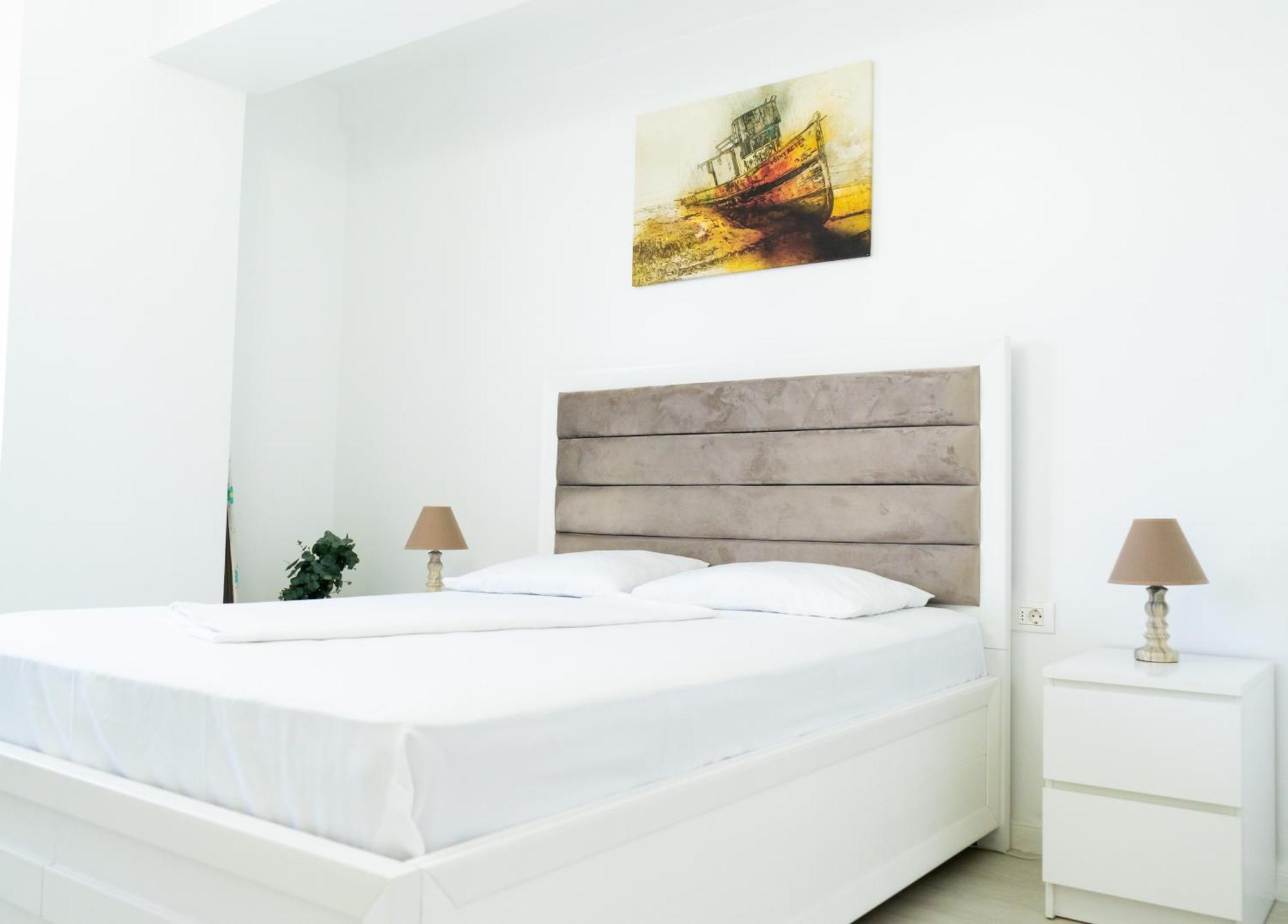 Alexis Spacious Classic Apartment Mamaia Eksteriør billede